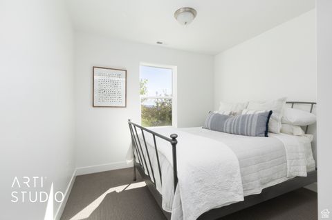 Tiny photo for 1725 W OAKRIDGE CIR, Lehi, UT 84048 (MLS # 2114750)