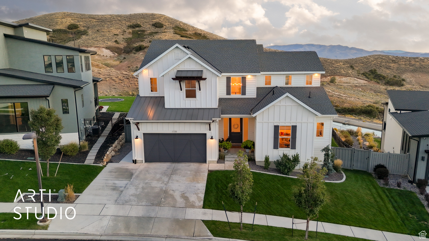 CANYON POINT - Residential