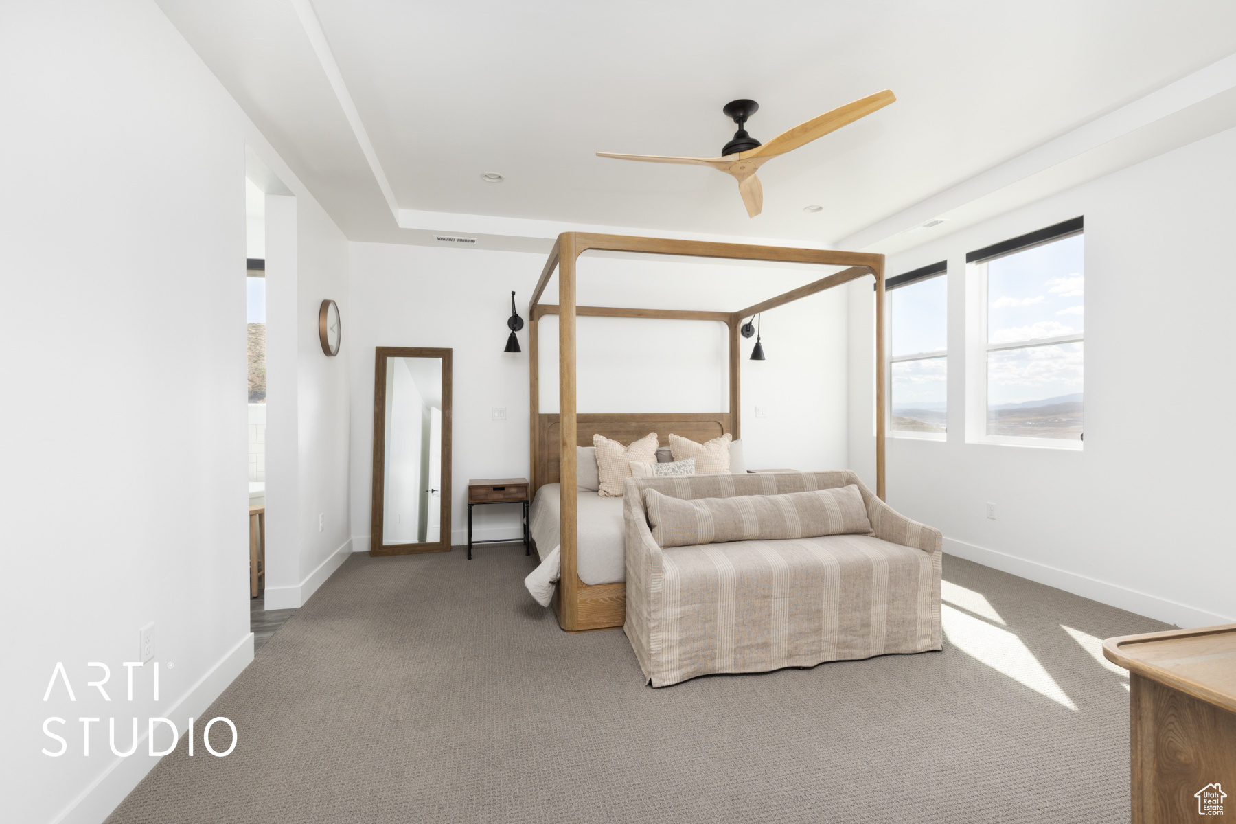 CANYON POINT - Residential