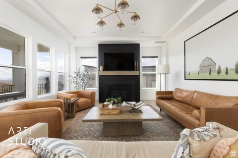 Tiny photo for 1725 W OAKRIDGE CIR, Lehi, UT 84048 (MLS # 2114750)