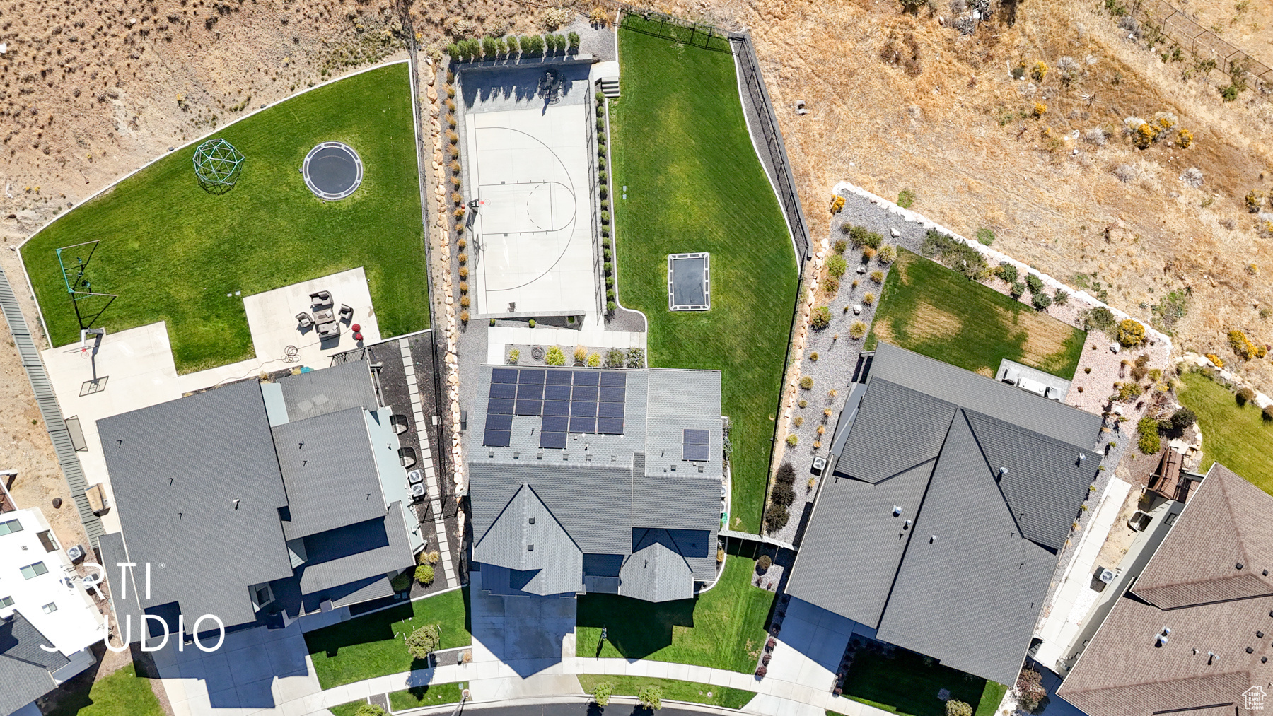 CANYON POINT - Residential