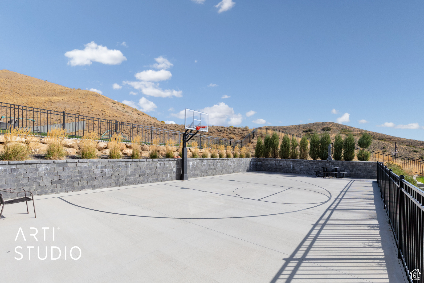 CANYON POINT - Residential