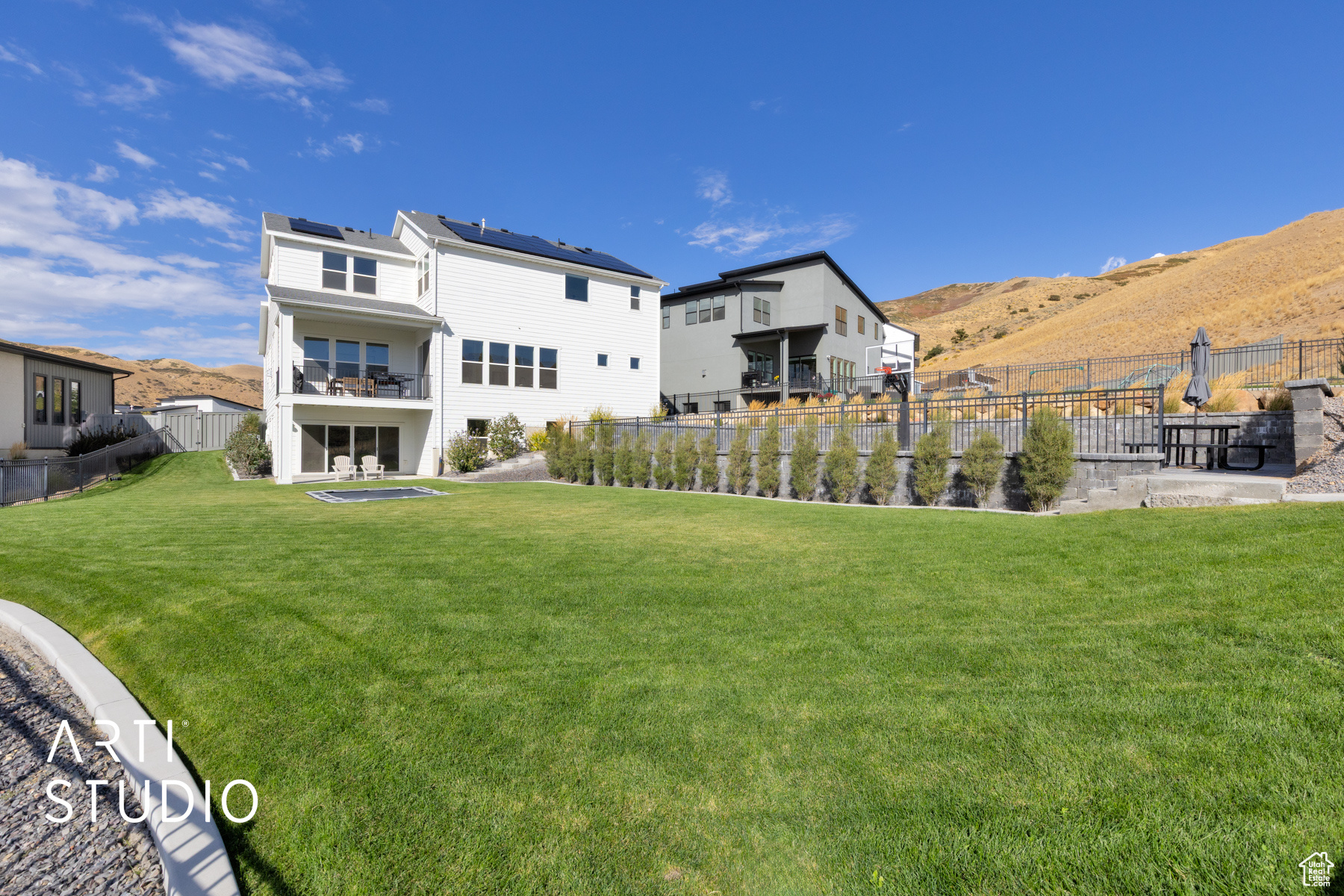 CANYON POINT - Residential