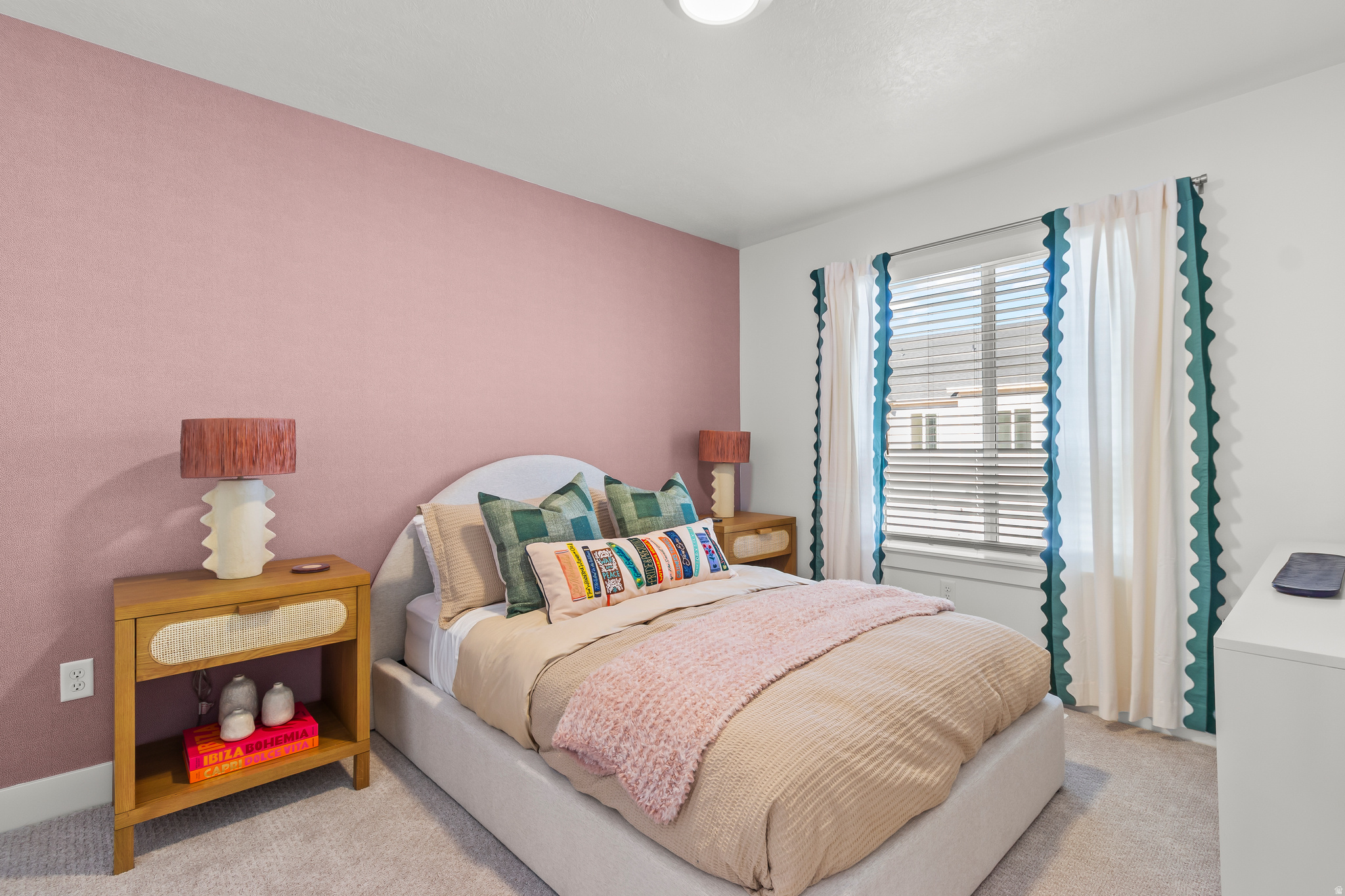 SUGAR CREEK TOWNHOMES - Residential