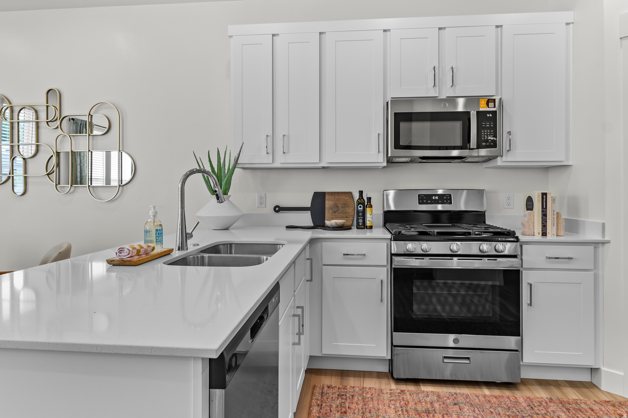 SUGAR CREEK TOWNHOMES - Residential