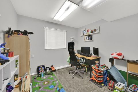 Tiny photo for 2927 W 2100 N, Clinton, UT 84015 (MLS # 2133617)