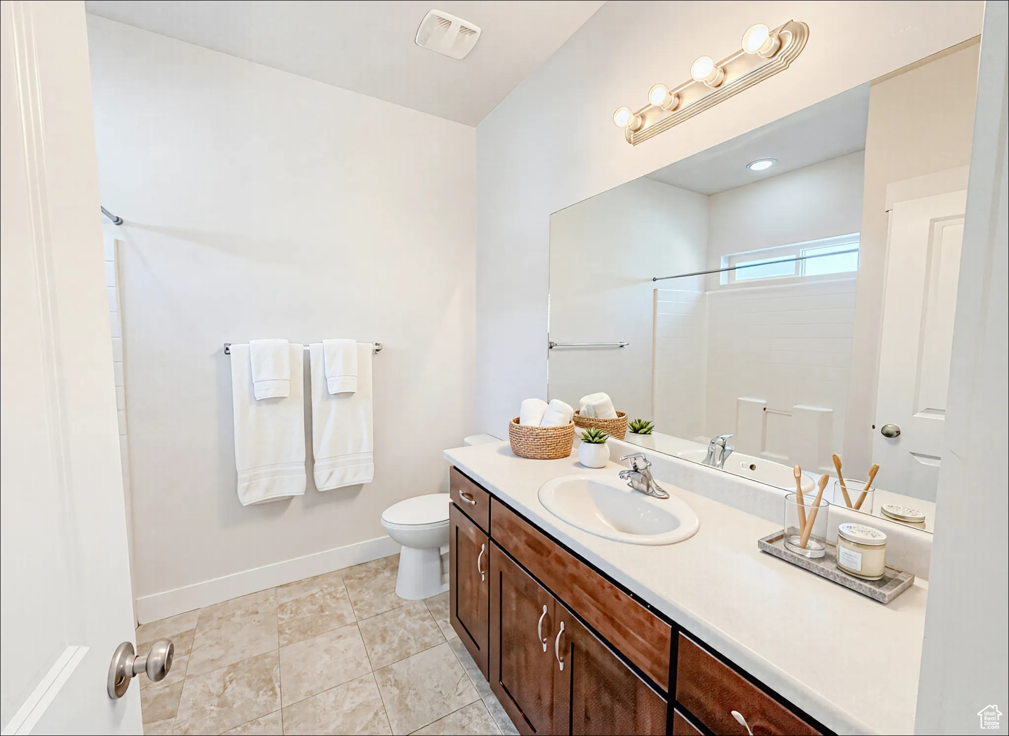 SANTORINI VILLAGE - Residential