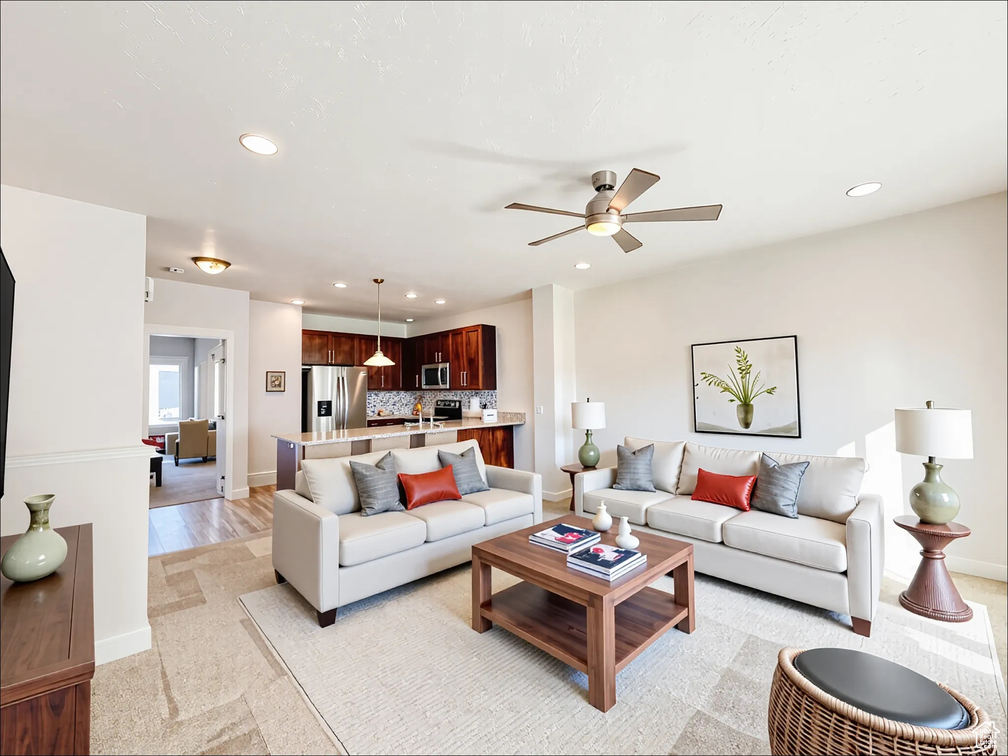 SANTORINI VILLAGE - Residential