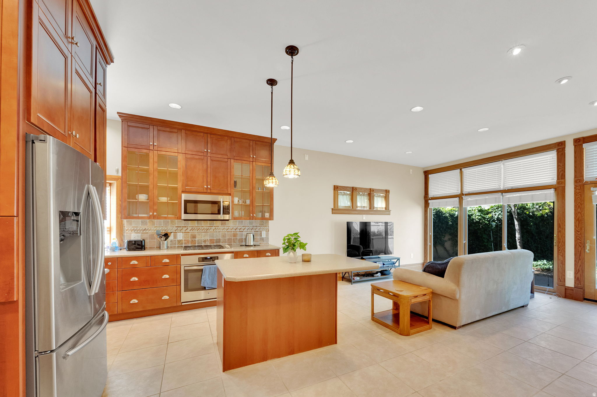 AVENUES - Residential