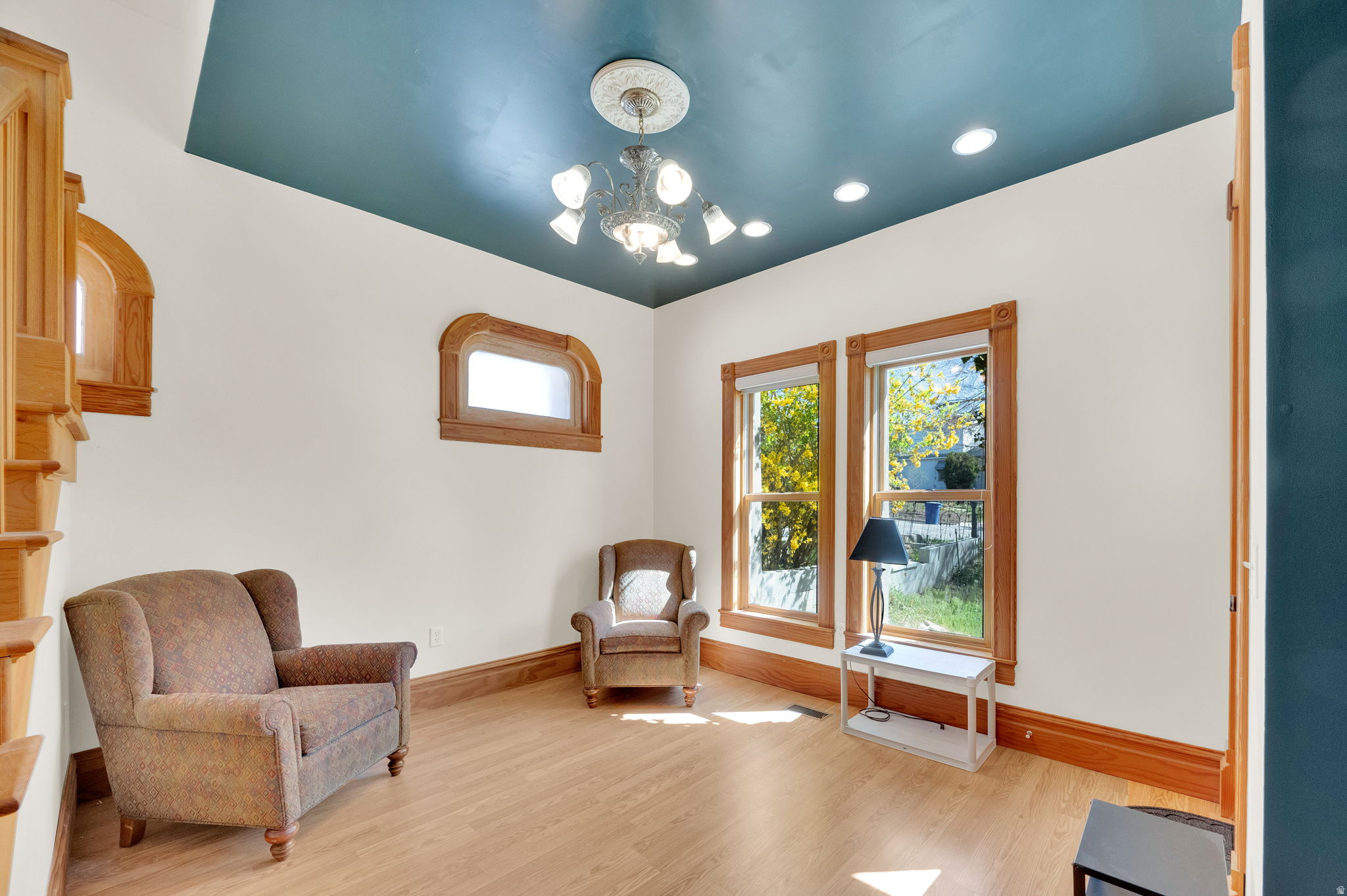 AVENUES - Residential