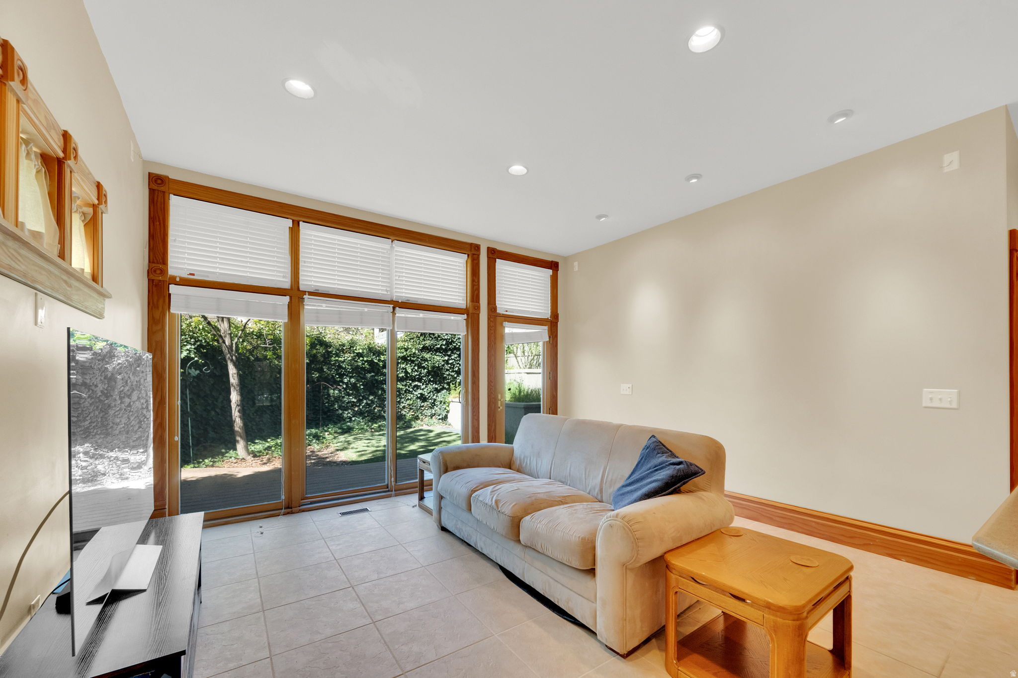 AVENUES - Residential