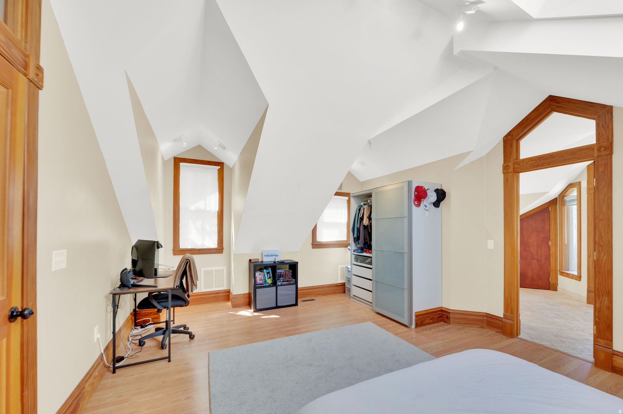 AVENUES - Residential