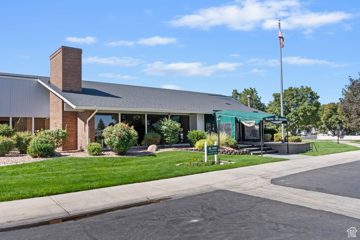 MAJESTIC MEADOWS - Residential