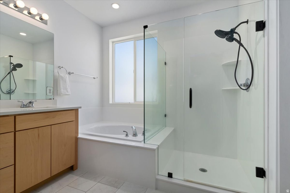 MALLARD BAY - Residential