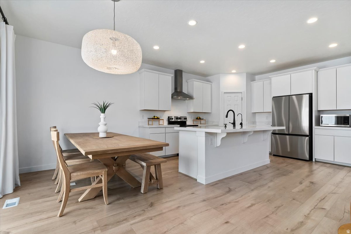 MALLARD BAY - Residential