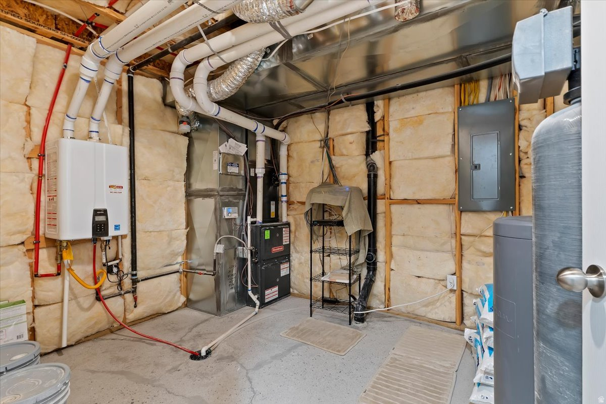 MALLARD BAY - Residential