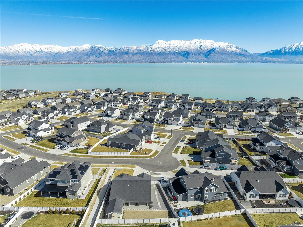 MALLARD BAY - Residential