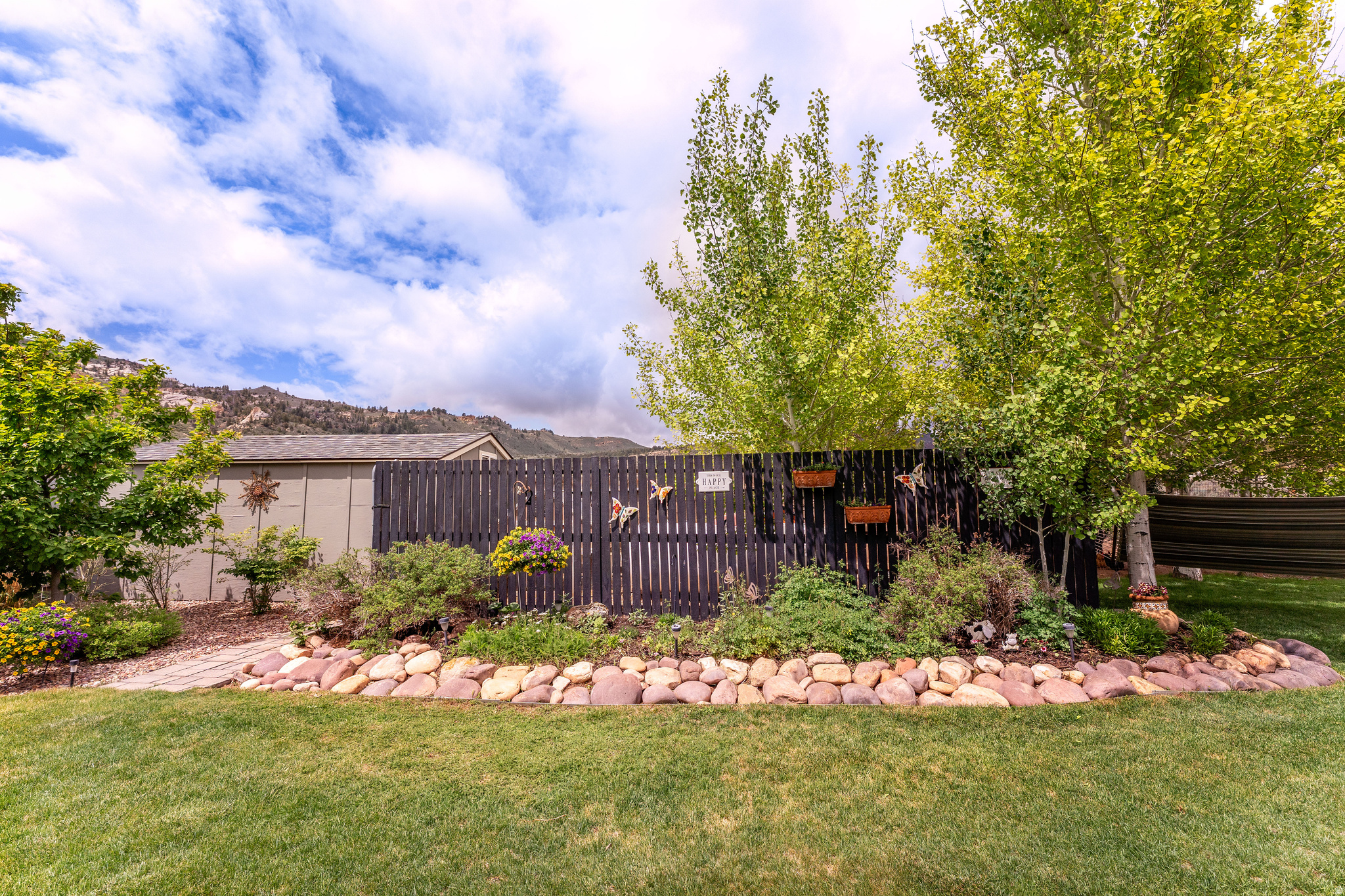 SAWTOOTH PARK PUD SUB - Residential