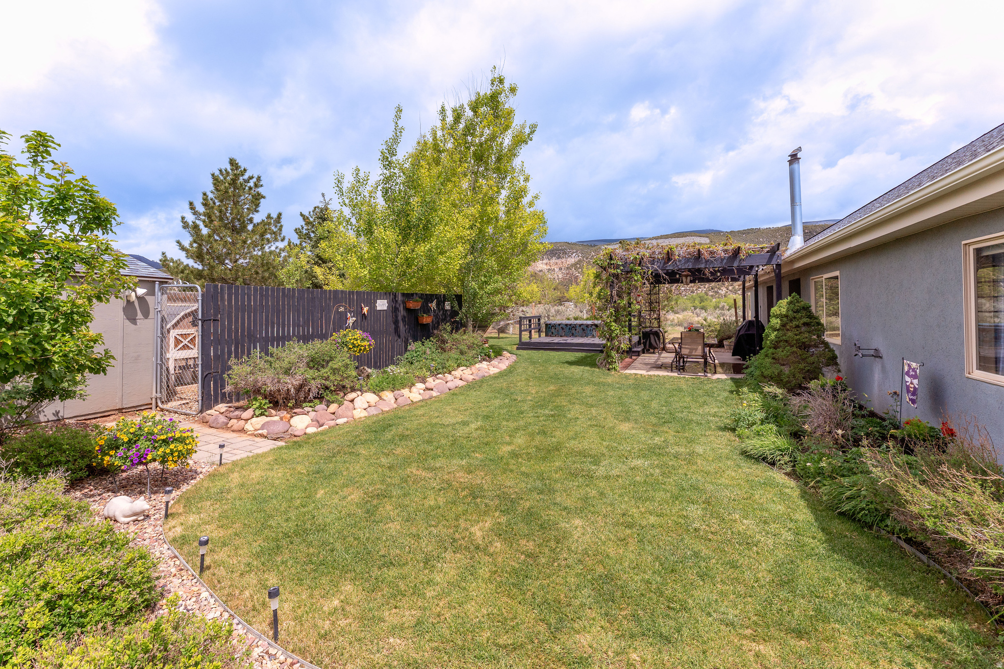 SAWTOOTH PARK PUD SUB - Residential