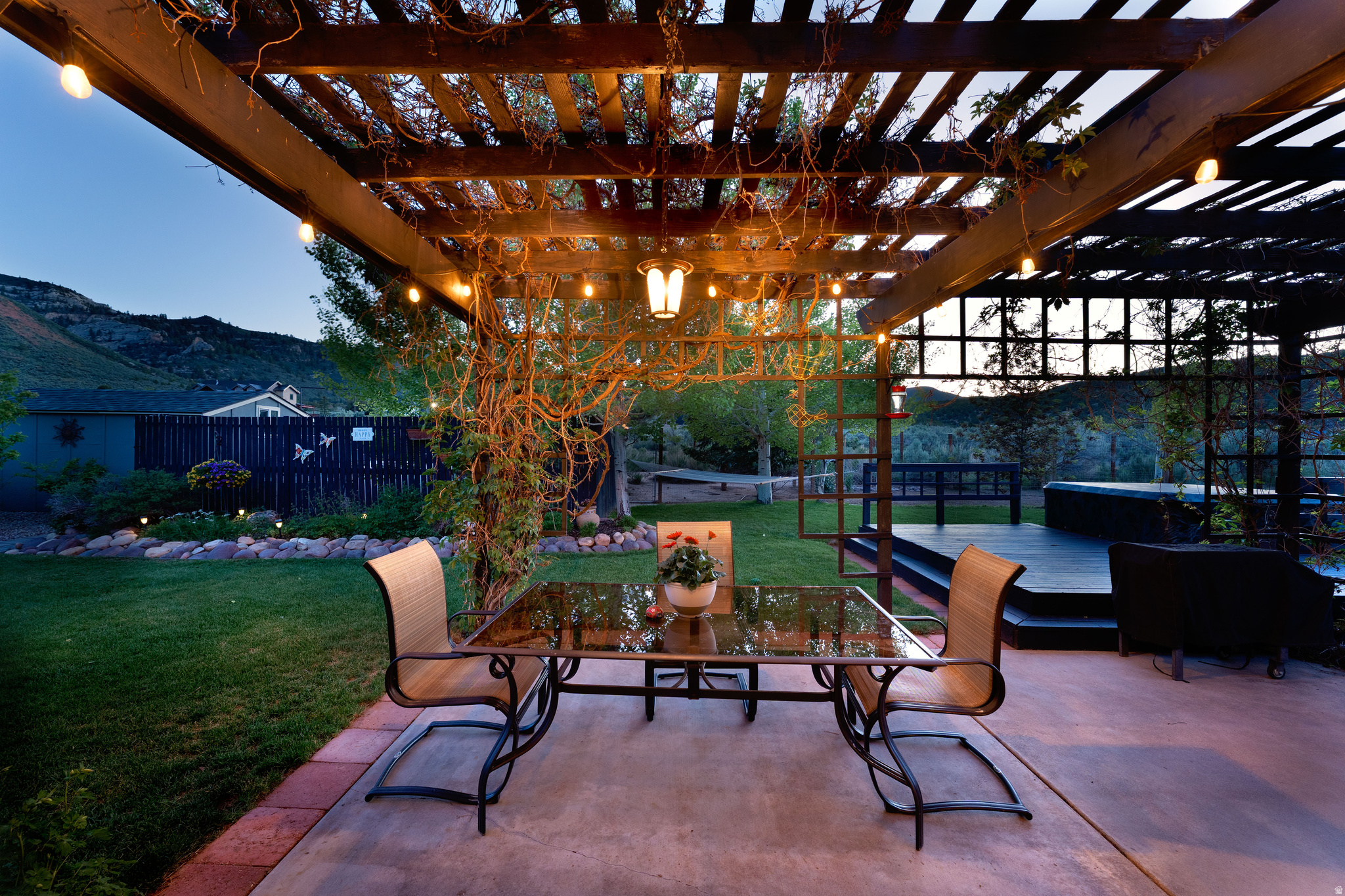 SAWTOOTH PARK PUD SUB - Residential