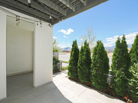 Tiny photo for 10871 S LAKE RD, South Jordan, UT 84009 (MLS # 2159455)
