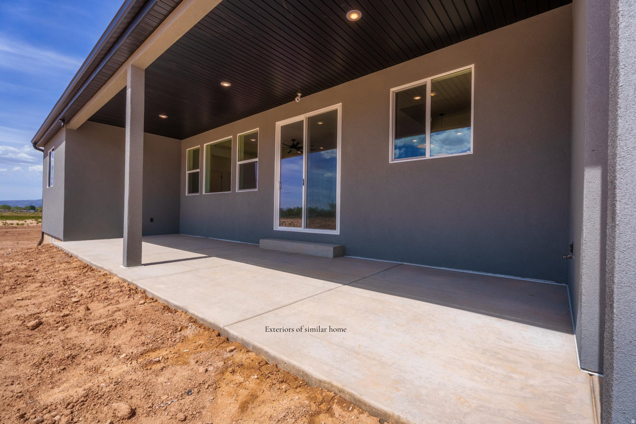 IRON CREST - Residential