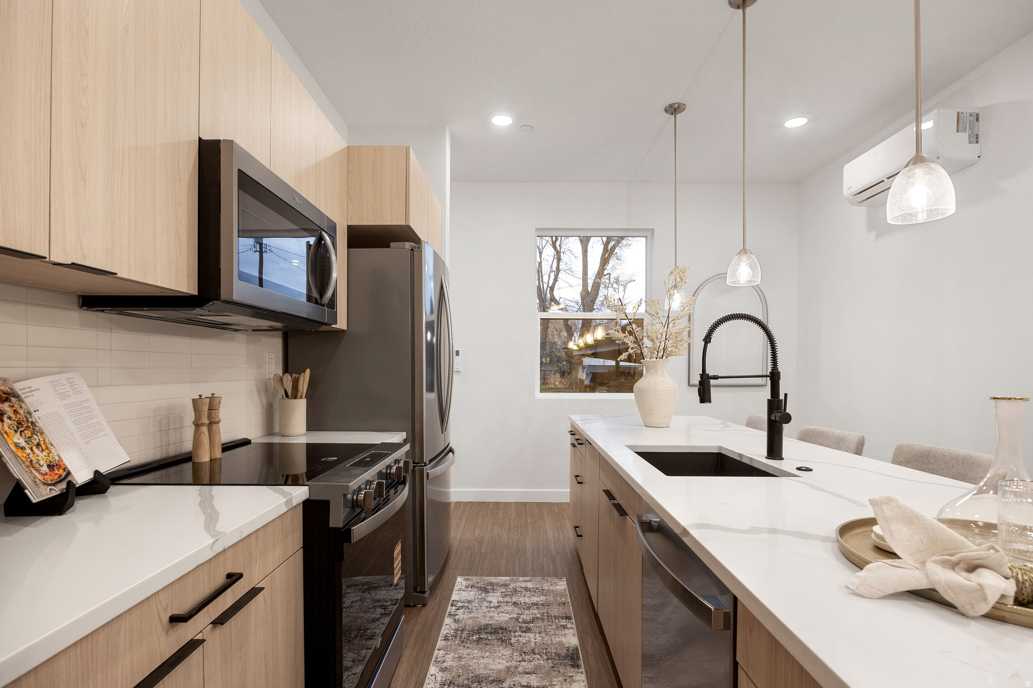 THE HARVEY - Residential