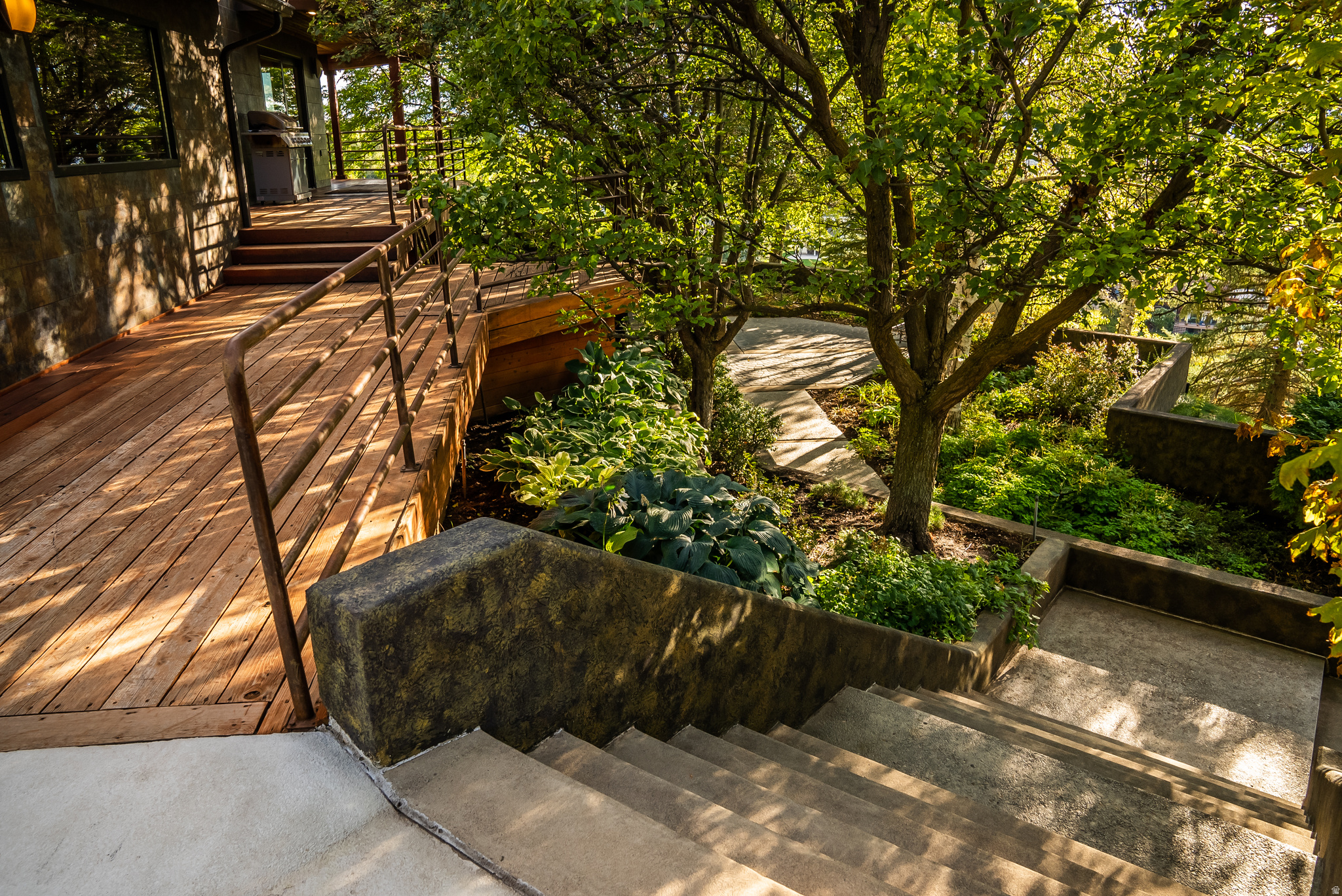 SPRING CREEK - Residential