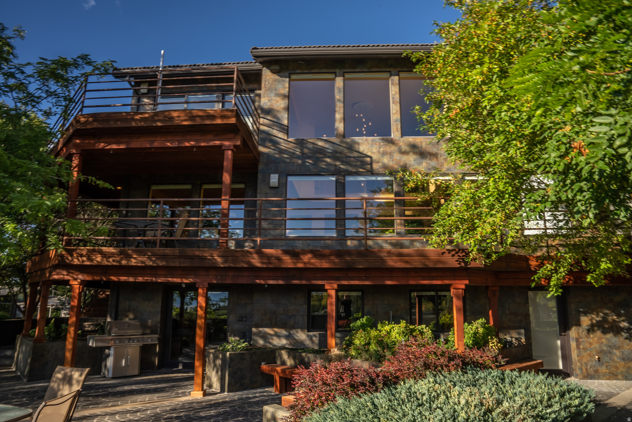 SPRING CREEK - Residential
