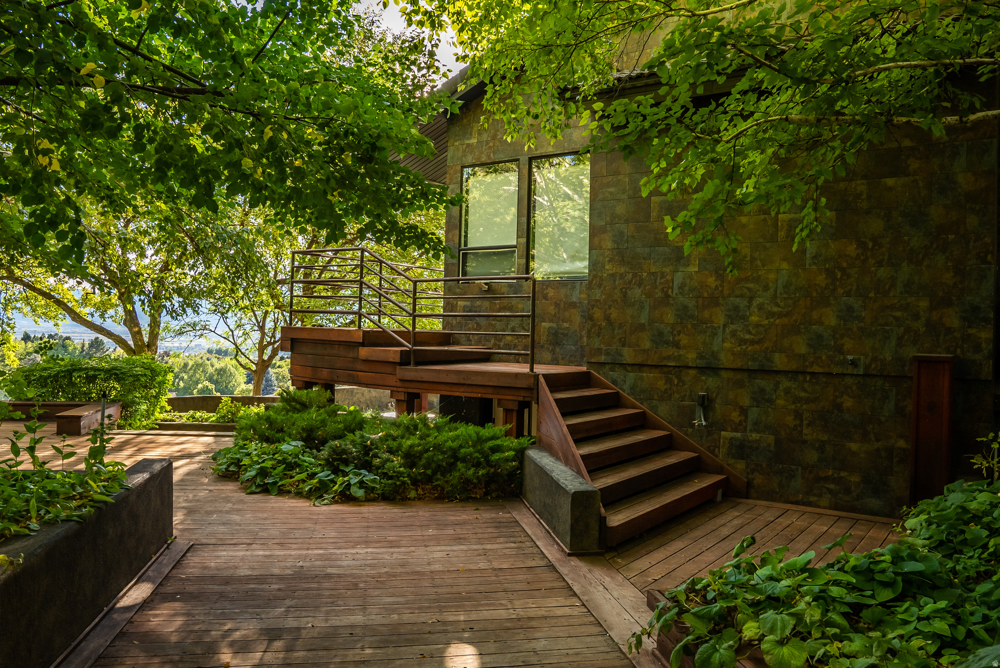 SPRING CREEK - Residential