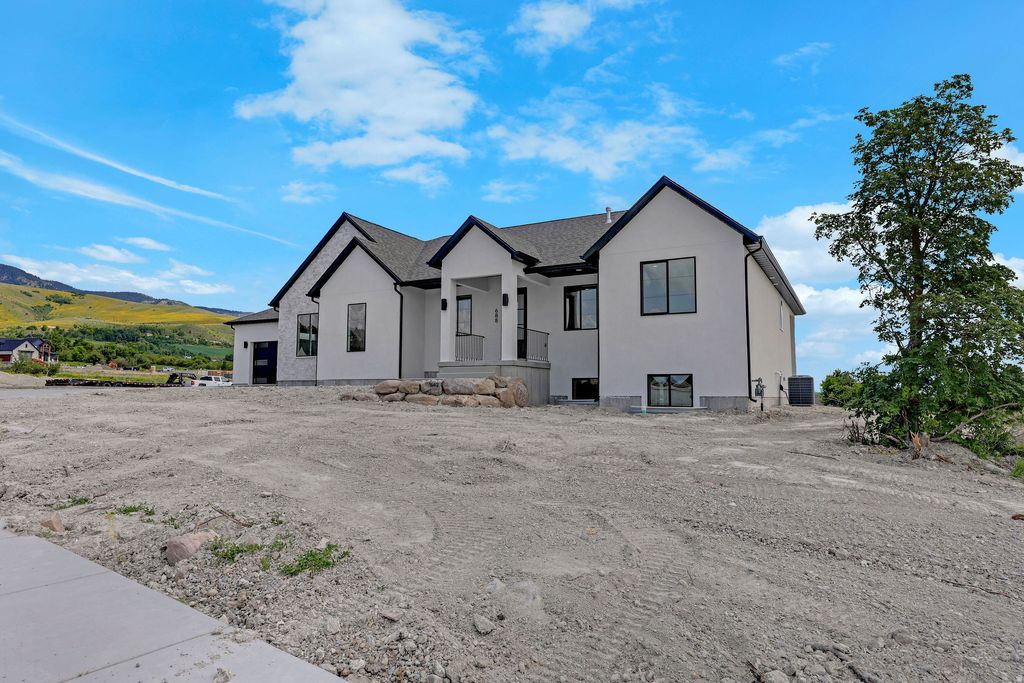 Photo of 684 CHERRY CRK, Richmond, UT 84333 (MLS # 2137946)
