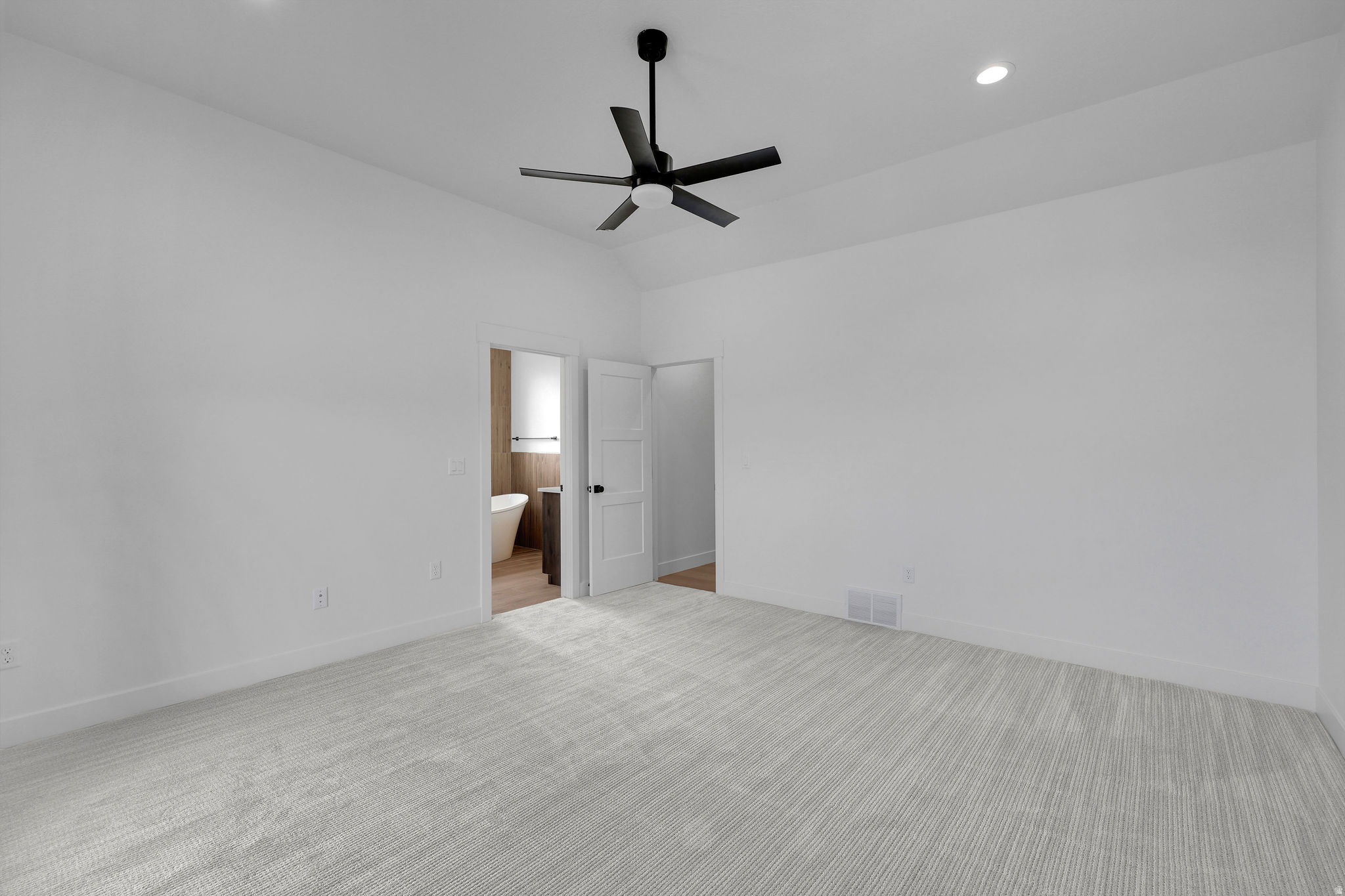 KNOLLS SUBDIVISION PHASE 1 - Residential