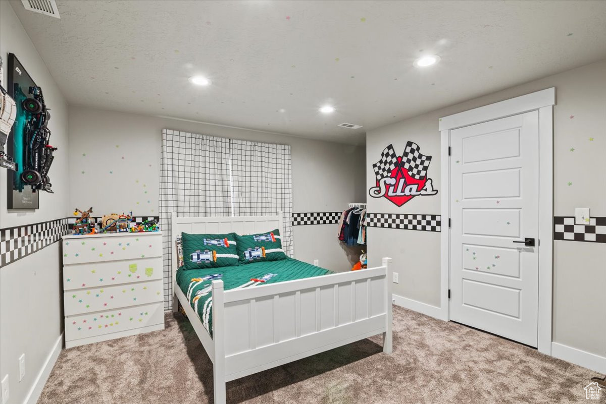 LEGACY ESTATES - Residential