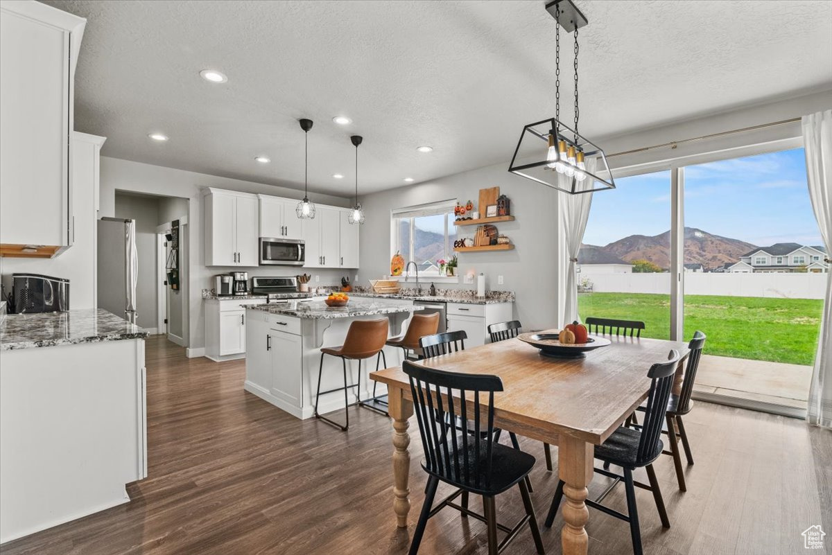 LEGACY ESTATES - Residential