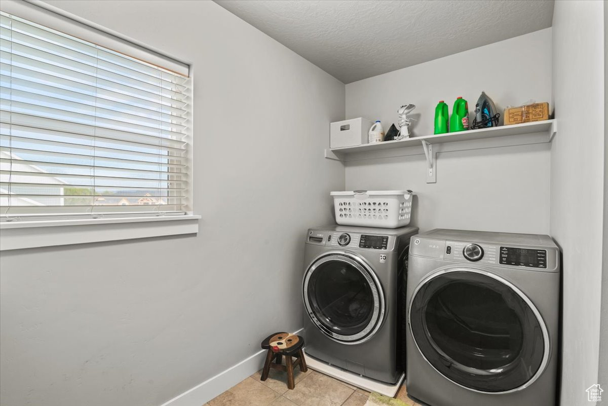 LEGACY ESTATES - Residential