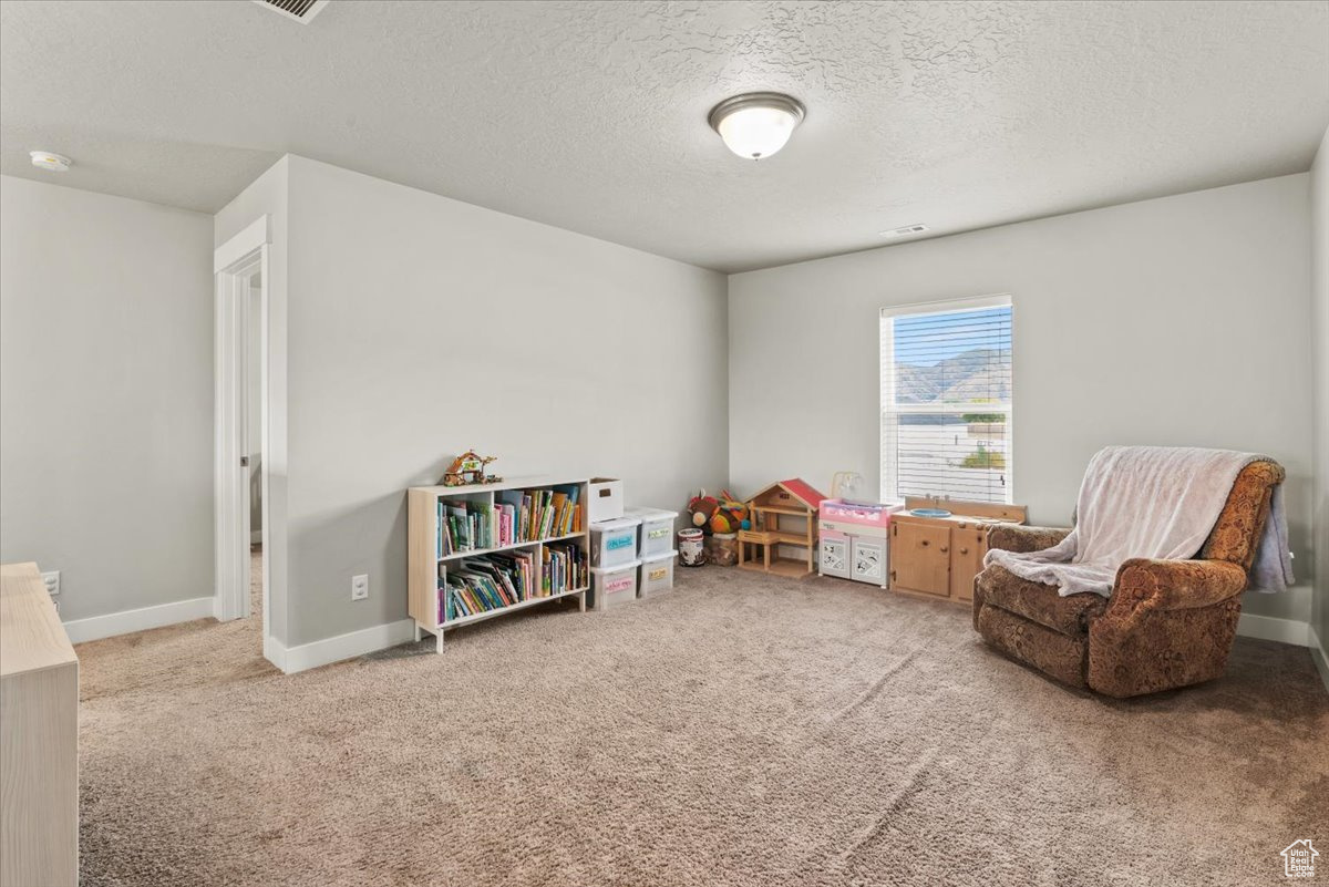 LEGACY ESTATES - Residential