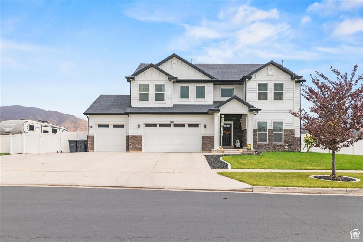LEGACY ESTATES - Residential