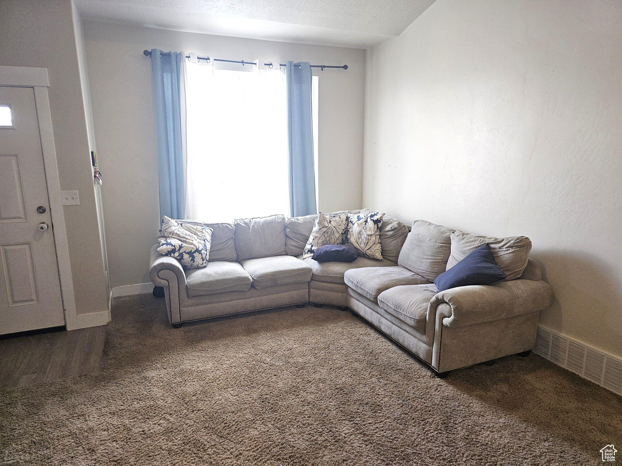 EAGLE POINT - Residential