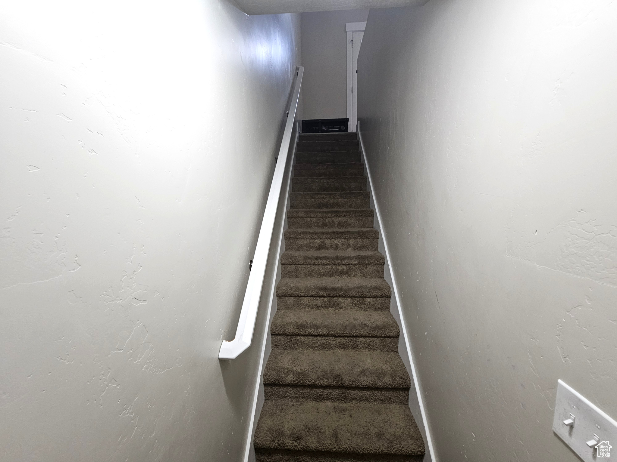 EAGLE POINT - Residential