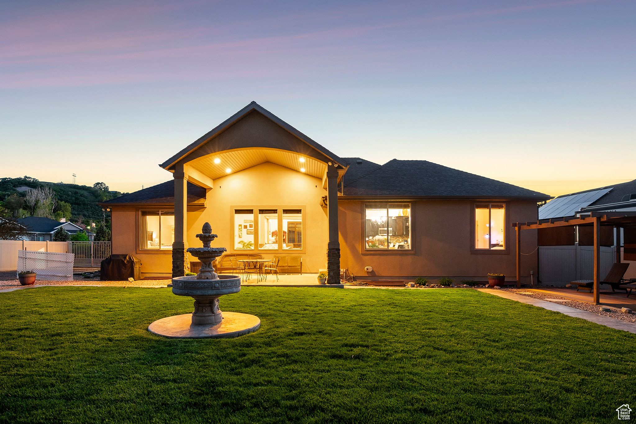 7538 S 1740, South Weber, Utah image 4