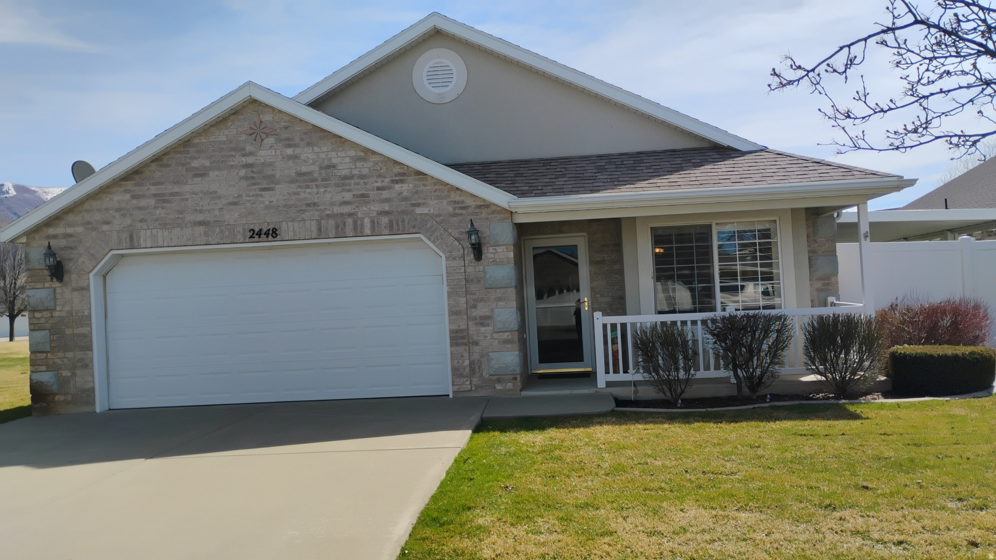 THE COTTAGES - Residential