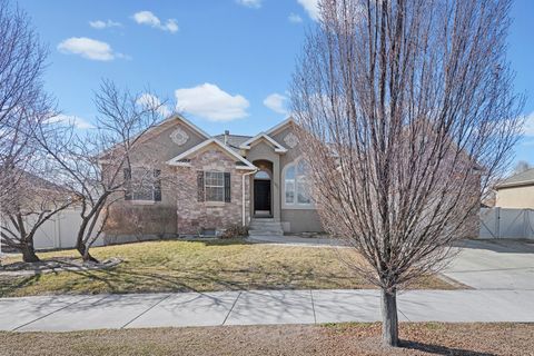Tiny photo for 1271 N 2470 W, Provo, UT 84601 (MLS # 2134809)