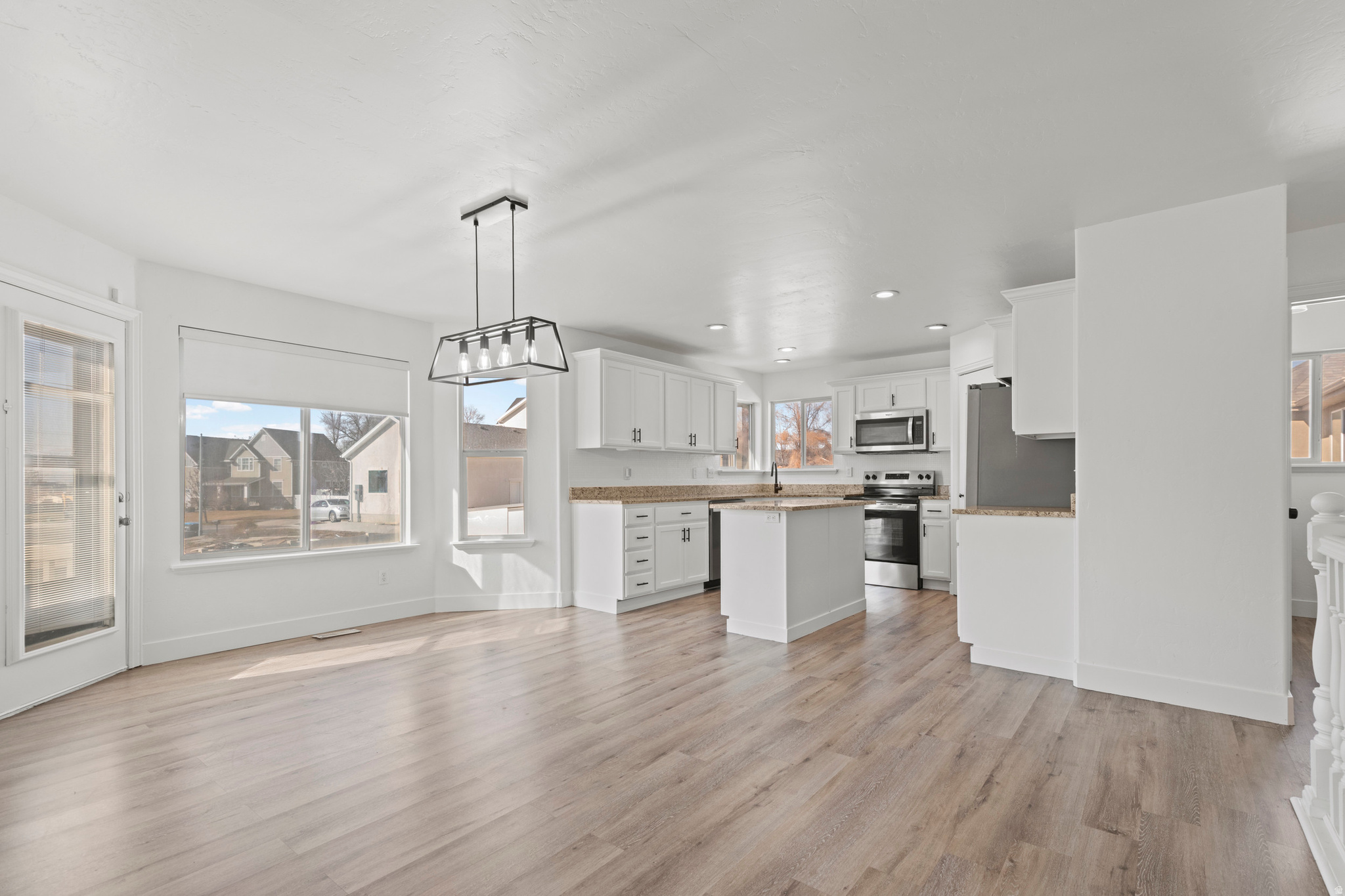 WHISPERWOOD - Residential