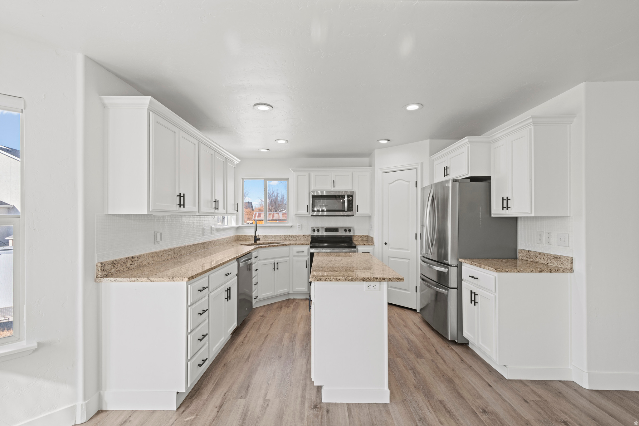 WHISPERWOOD - Residential