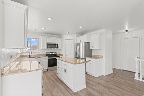 Tiny photo for 1271 N 2470 W, Provo, UT 84601 (MLS # 2134809)