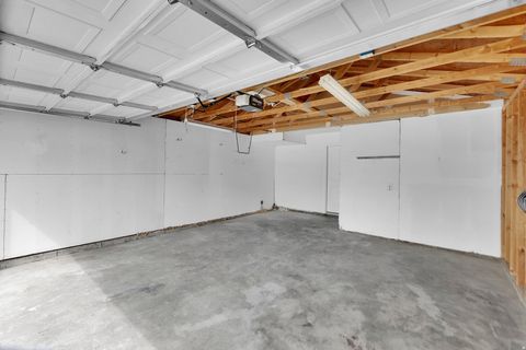 Tiny photo for 7873 S CHADBOURNE DR #B, Cottonwood Heights, UT 84121 (MLS # 2149801)