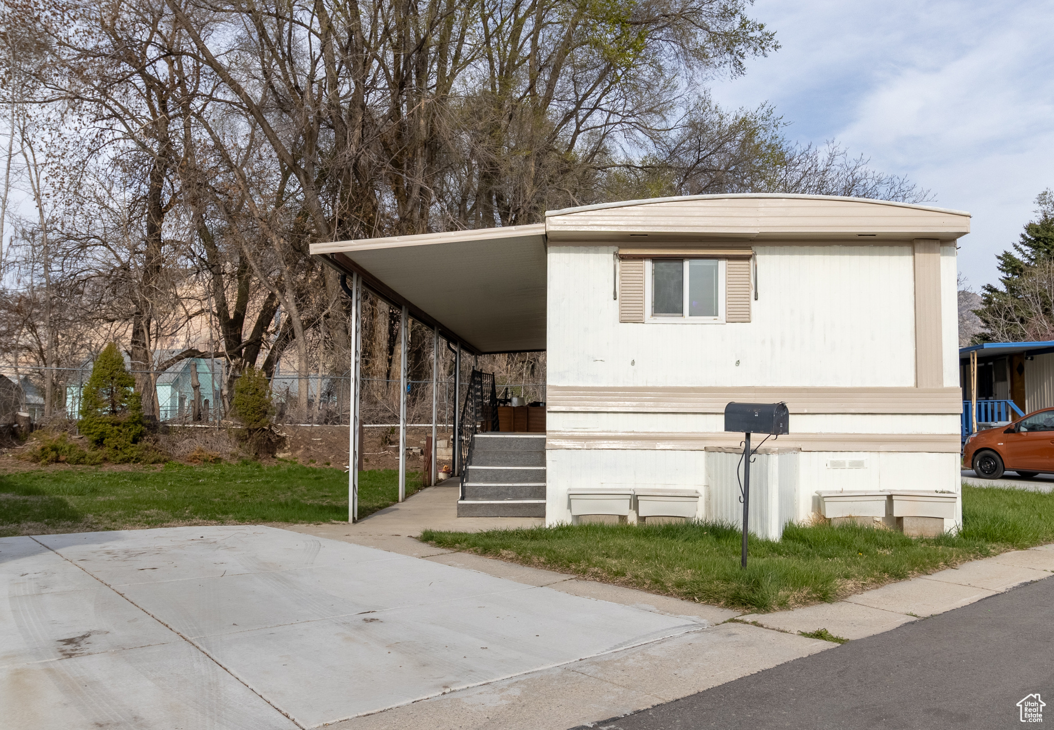 333 Childs Ave #C-11, Ogden, Utah image 1