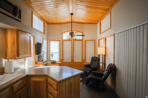 Tiny photo for 144 ASH ST, Hurricane, UT 84737 (MLS # 2127968)