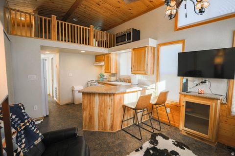 Tiny photo for 144 ASH ST, Hurricane, UT 84737 (MLS # 2127968)