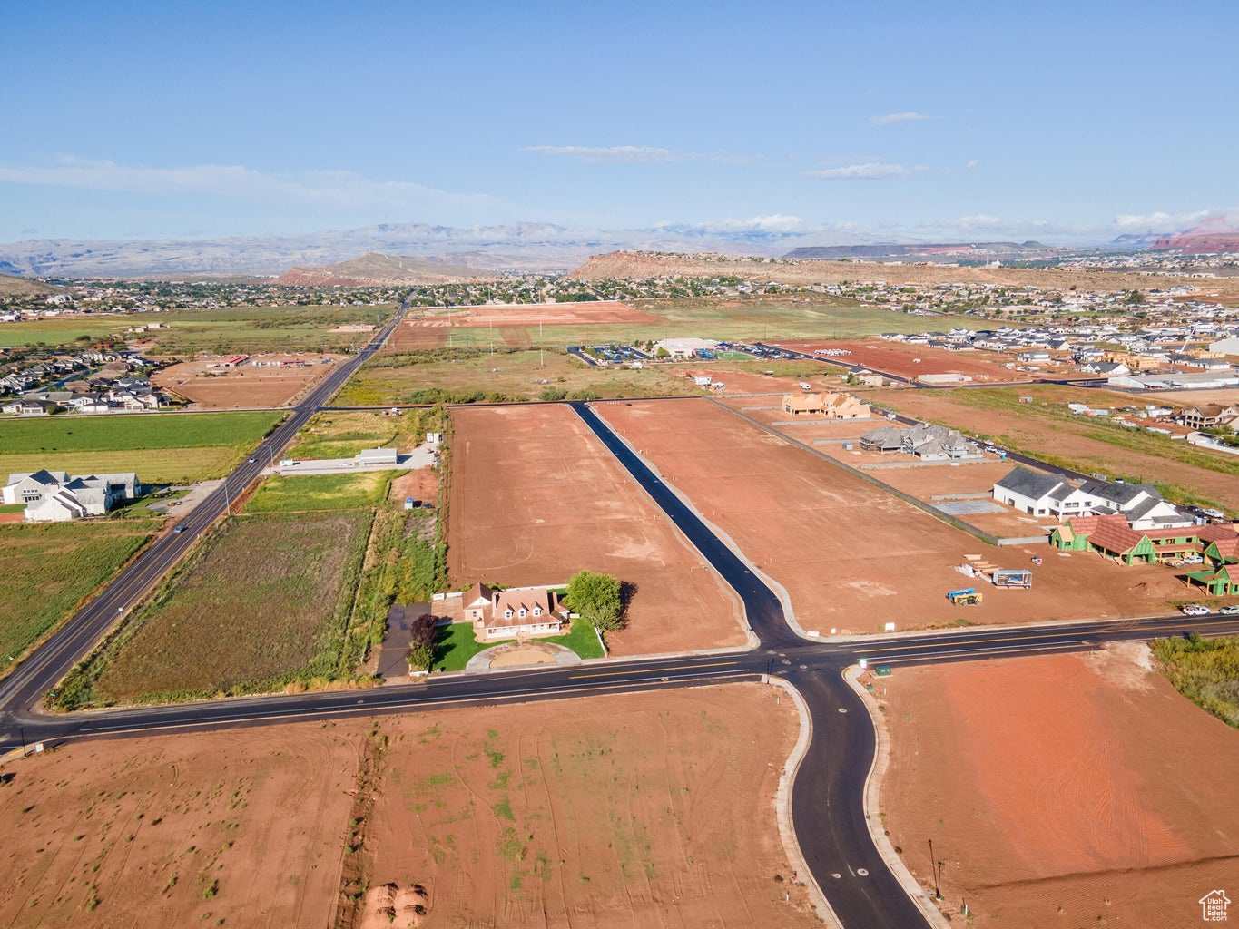 CRIMSON RANCH ESTATE - Land